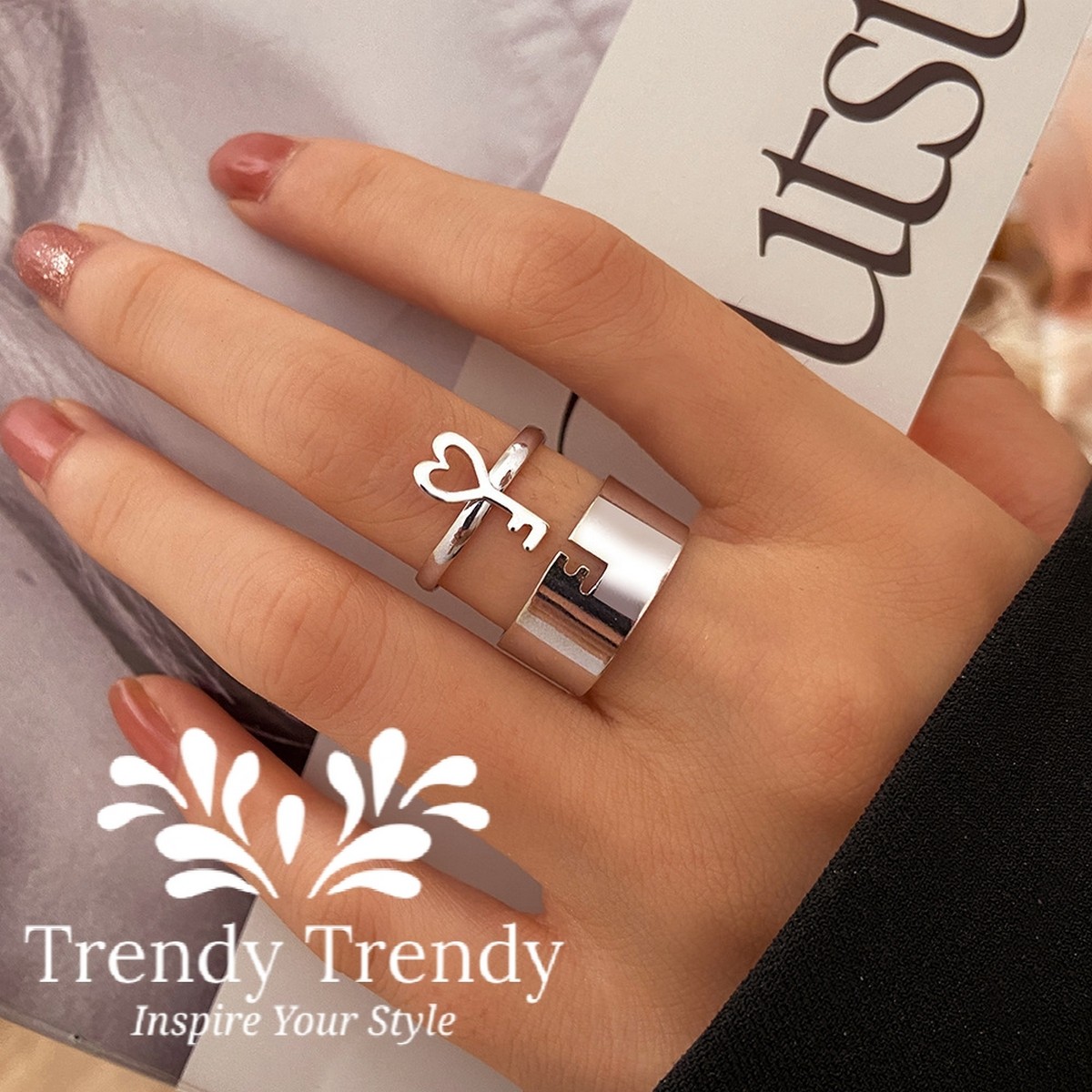 Trendy Trendy Rings Black Butterfly Couple Ring Beautiful Black Butterfly Rings For Couple Gift for Girls Birthday Couple Rings For Lover Size Adjustable Valentines Day Gift for Lovers