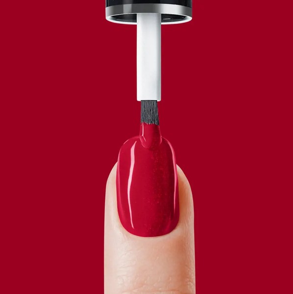 OnColour Nail Polish with Shiny colour coverage technology
