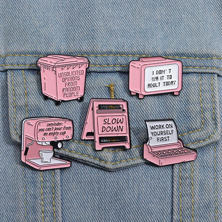 26Pcs/Set New Cartoon Anime Peripheral Character Enamel Brooch Cute