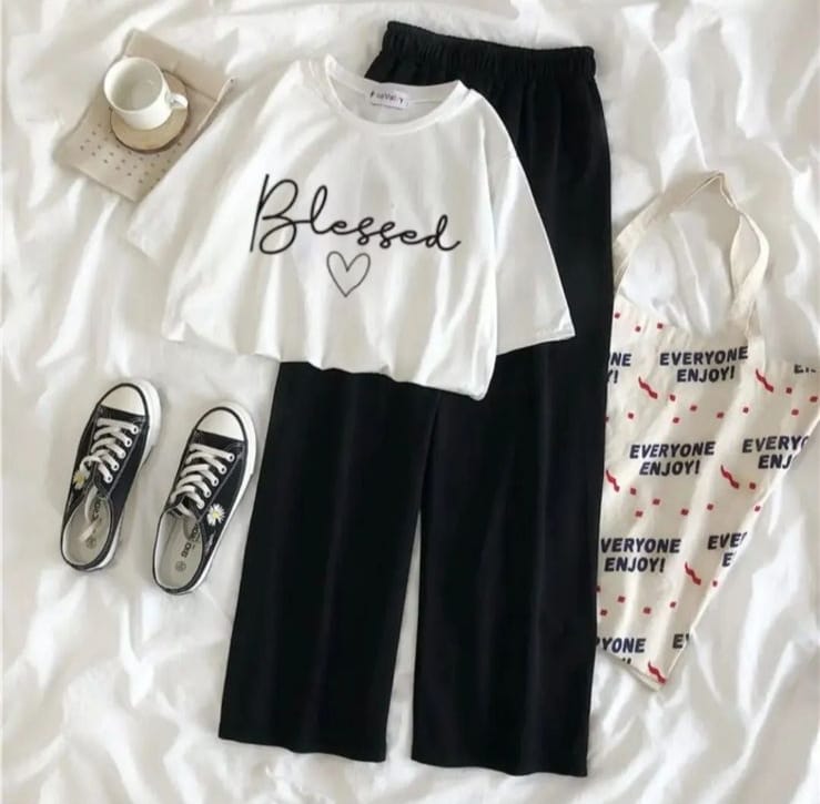 Summer High Quality White Printed Crop top and Black Flapper Suit