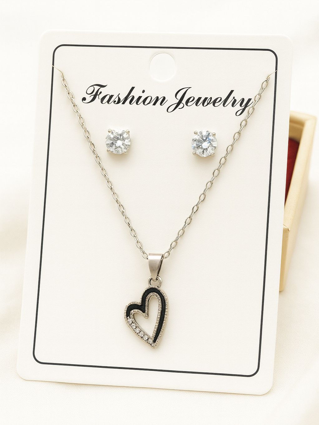 Elegant Pendant Necklace and Earring Set for Women & Girls – Stylish Fashion Jewelry Gift