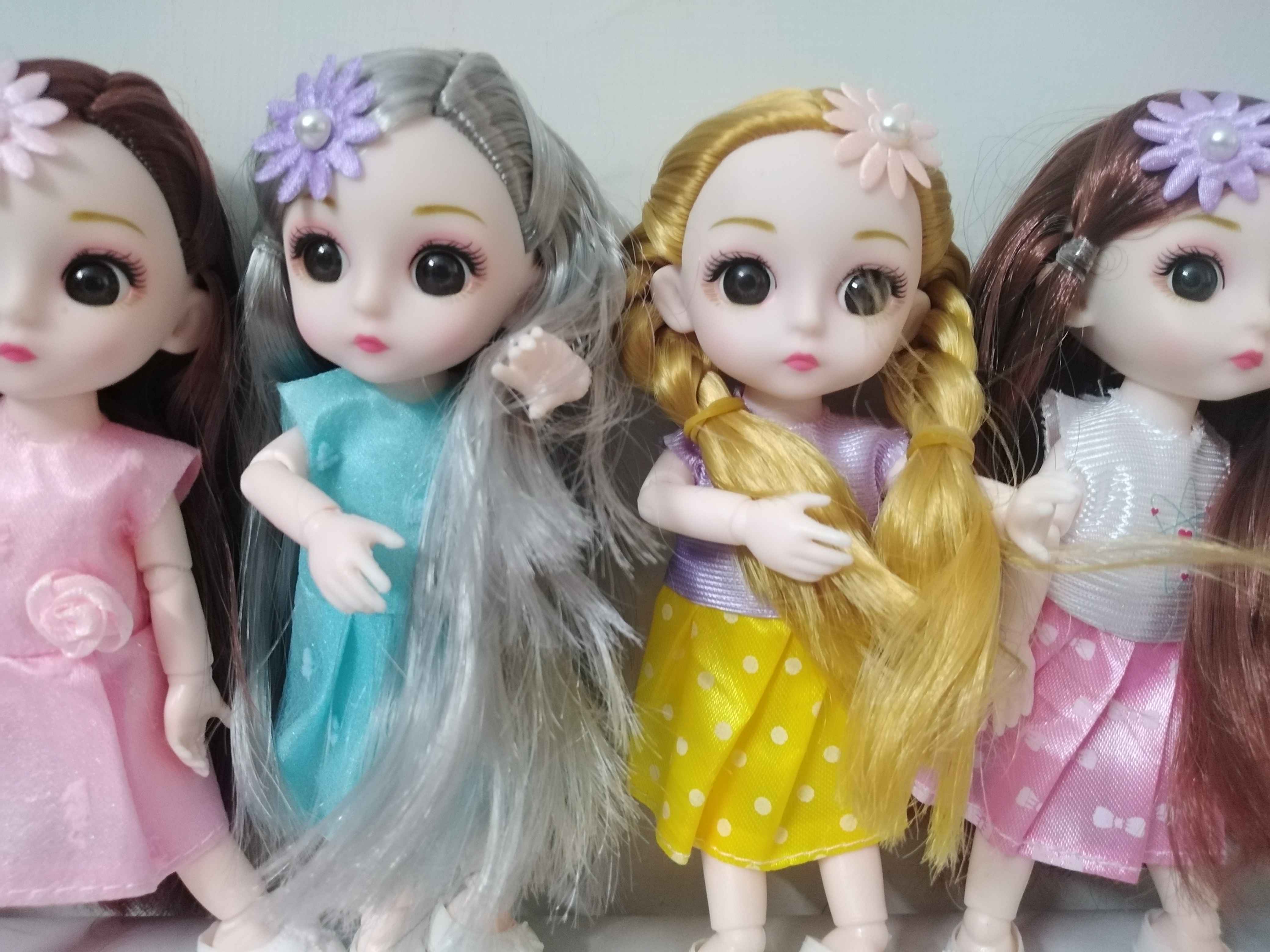 High Quality Bendable Doll 6 Inch (With Key Chain), 1Pcs (Random Character design)