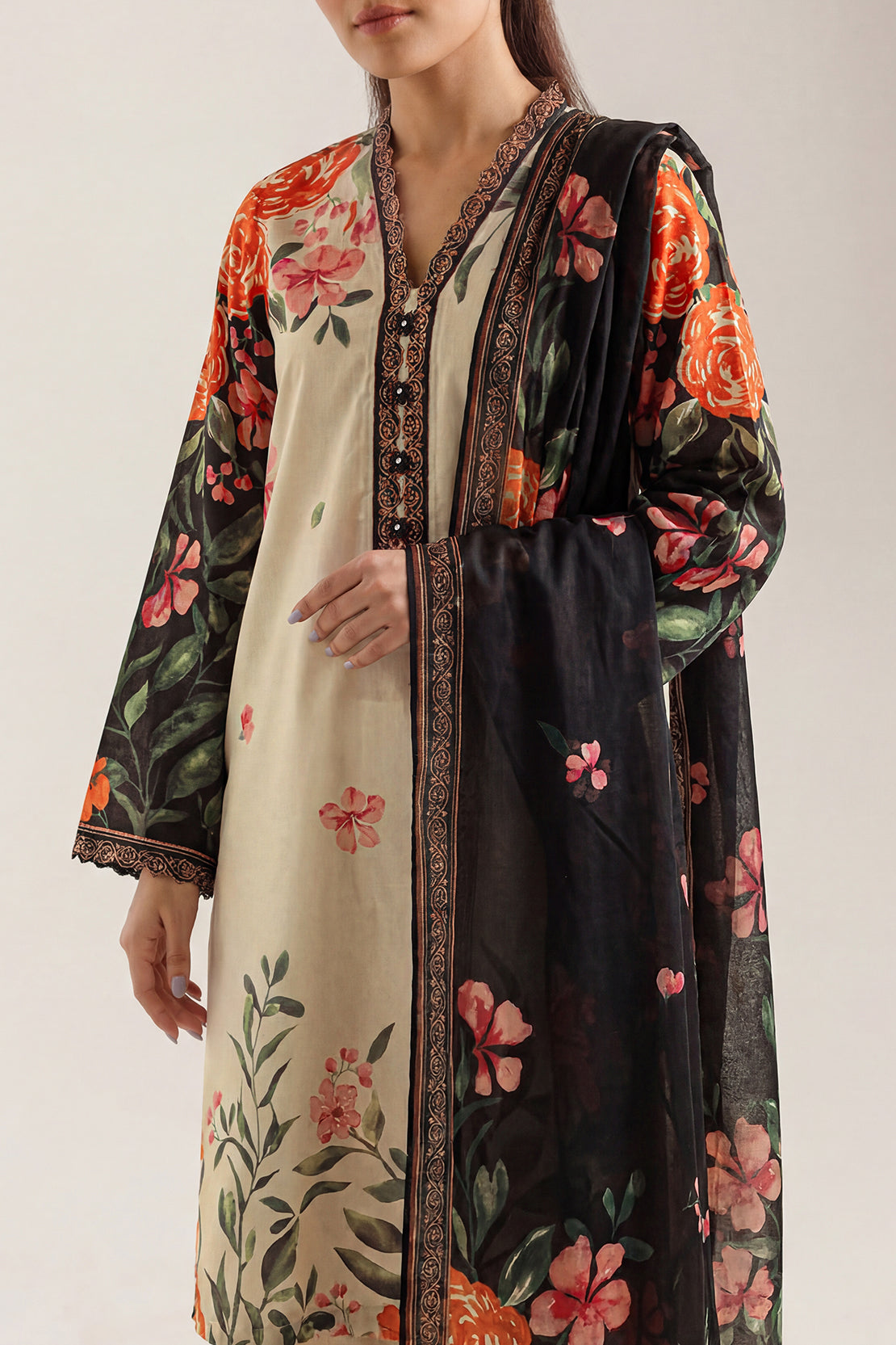 Saya unstitched-printed-lawn-3-piece-wuns-6356 WUNS-6356
