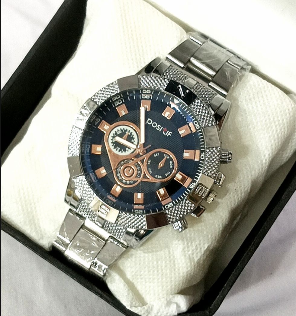 Pack of 2 Watches for Men Stainless Steel Strap Quartz Watch Business and Casual Style with Calendar and Luminous Dial Multiple Colors