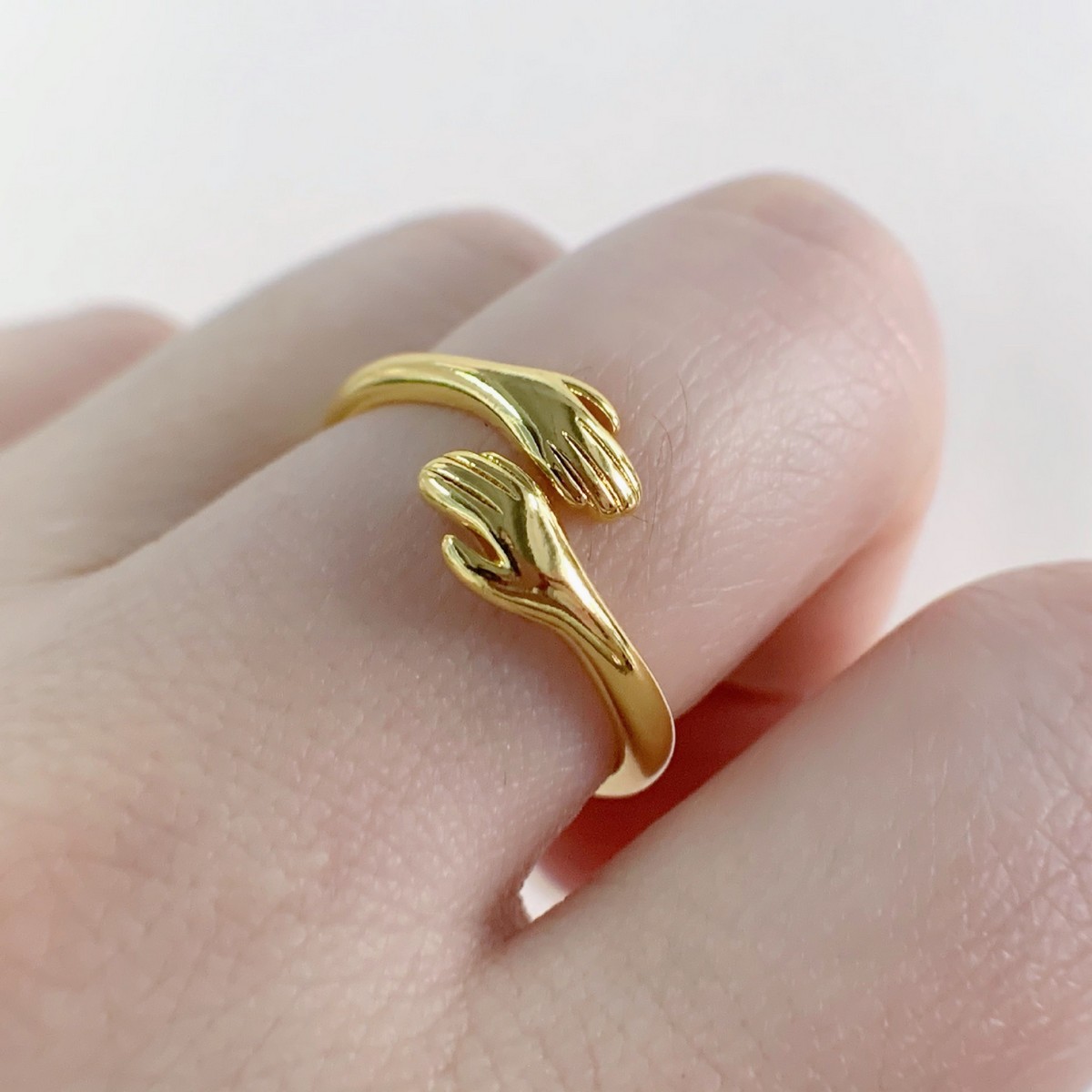 Beautifull Silver/Black/Golden Hug Rings For Girls Wedding Wearing Rings