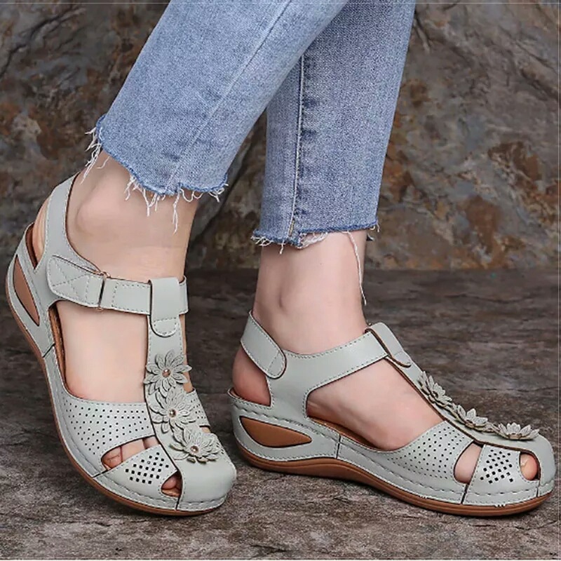 wedge water shoes