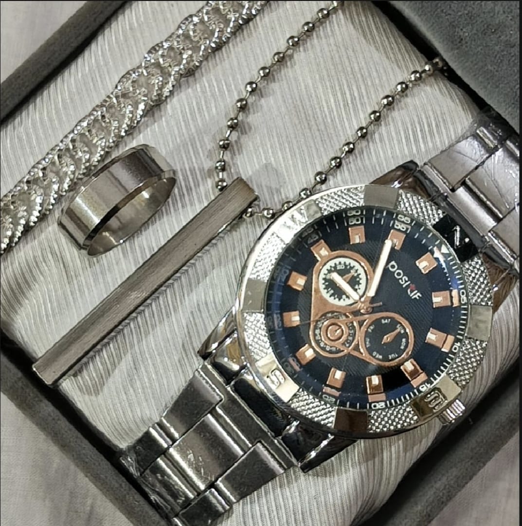 Hand Chain Watch Boys Black Design Dial With Stainless Steel