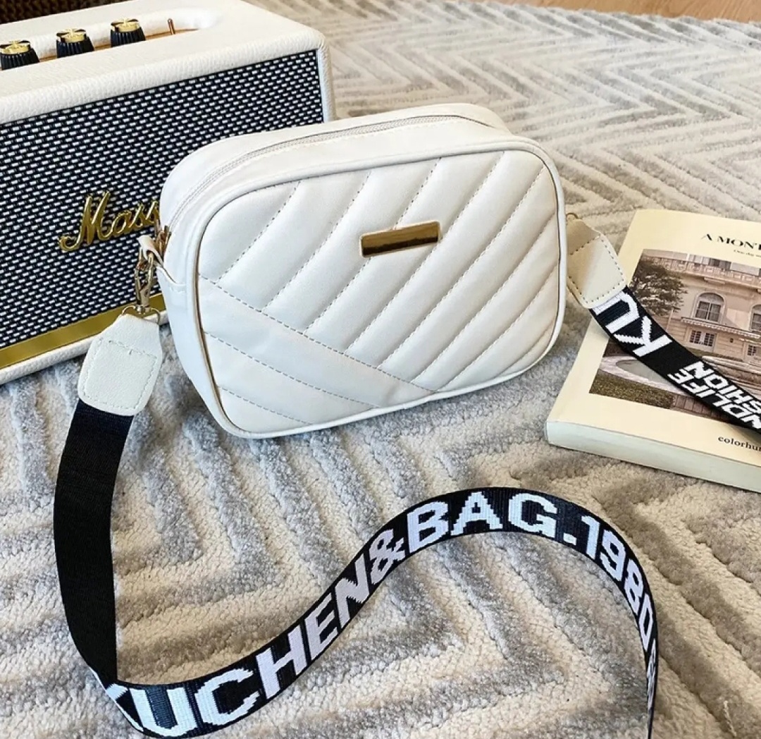 2023 Women Embroidery Small PU Leather Crossbody Bags Fashion Causal Shoulder Bag Cologo