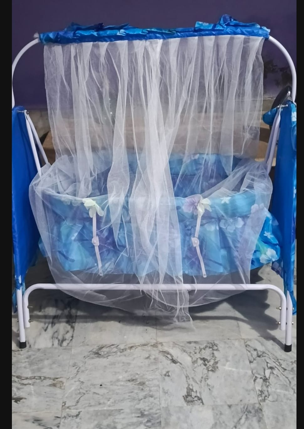 Big Baby Swing Cot & Cradle With Stand Support & Mosquito Net in Random Color