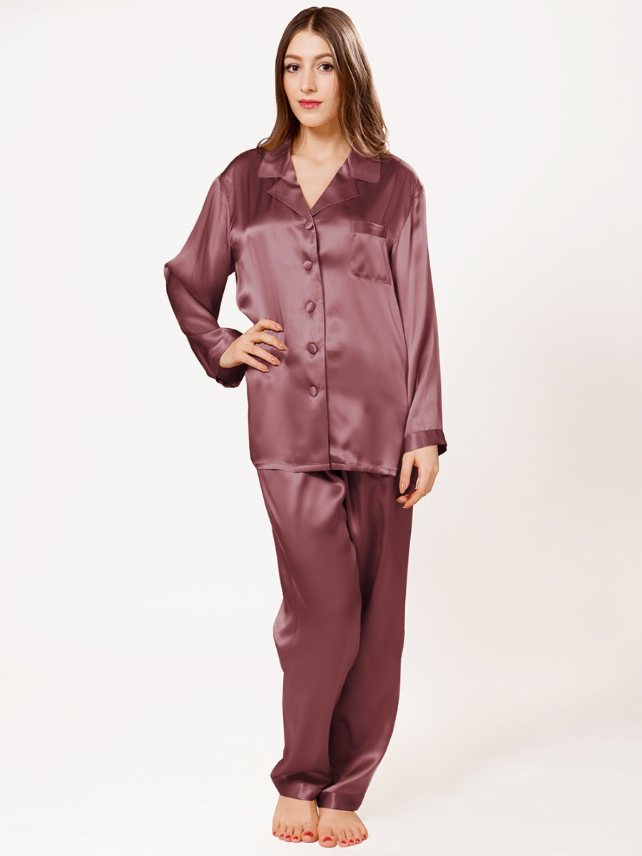 night suit in silk