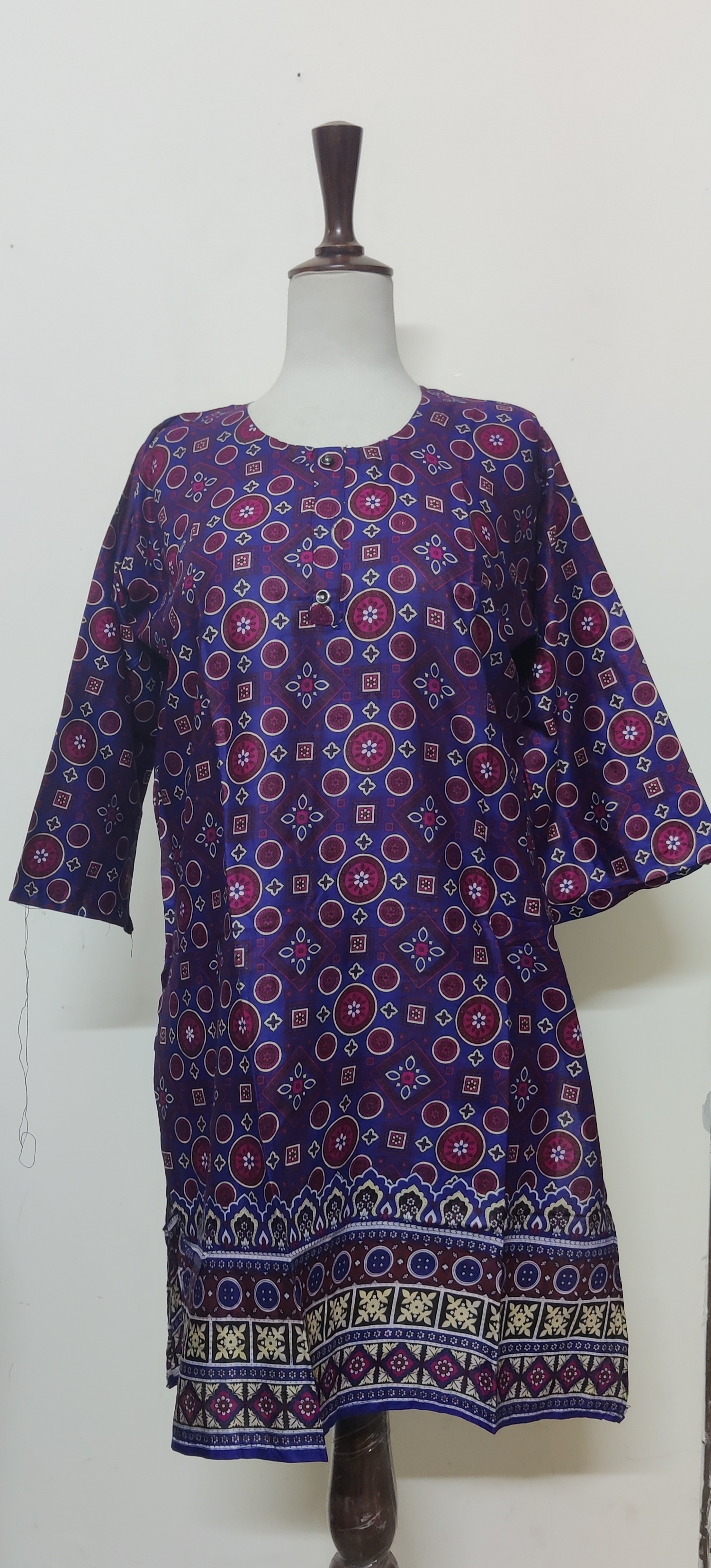 Ladies Lawn Printed / Kurtis Ready to Weare for Girls and Women Summer Season price in Pakistan
