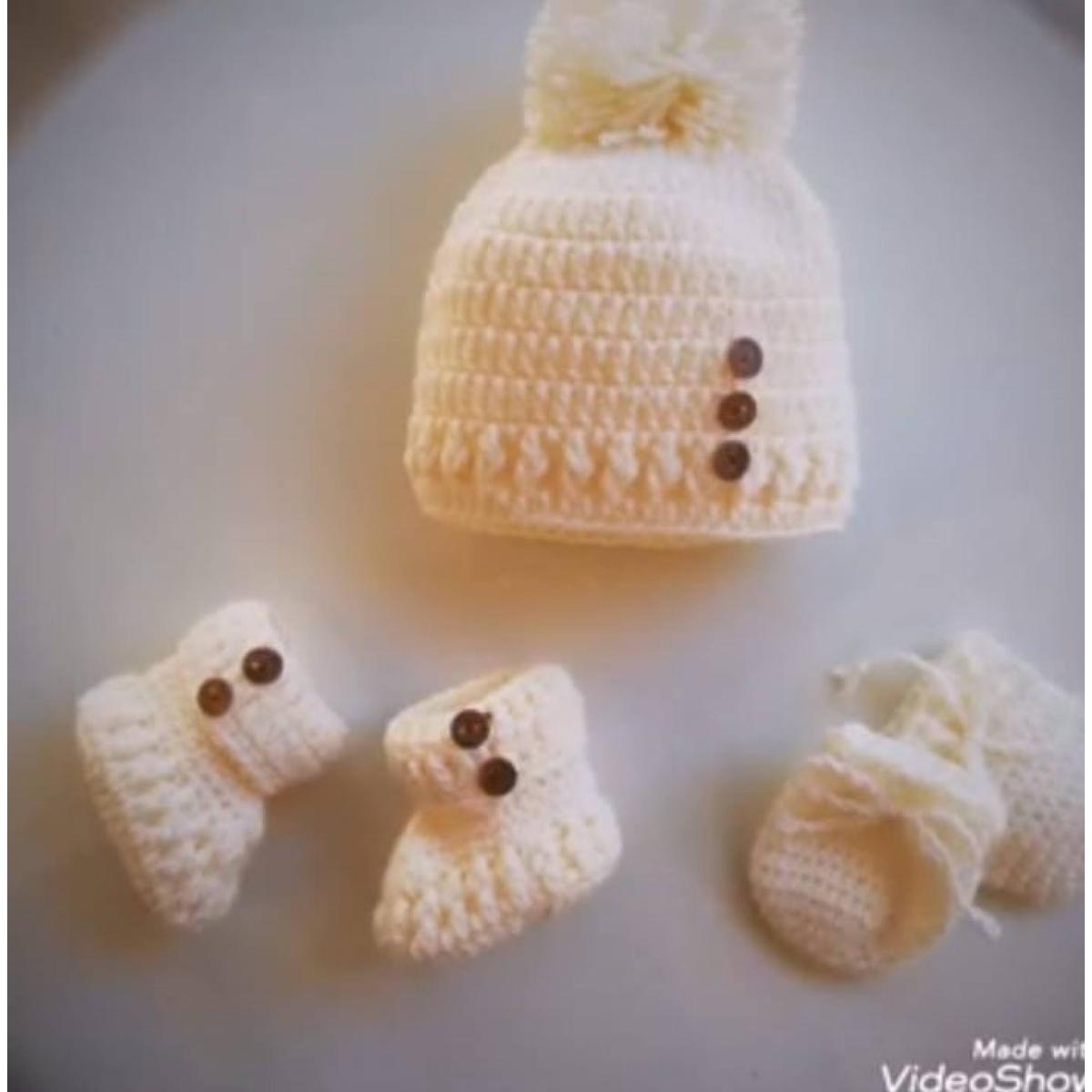 crochet cap shoes and gloves for babies