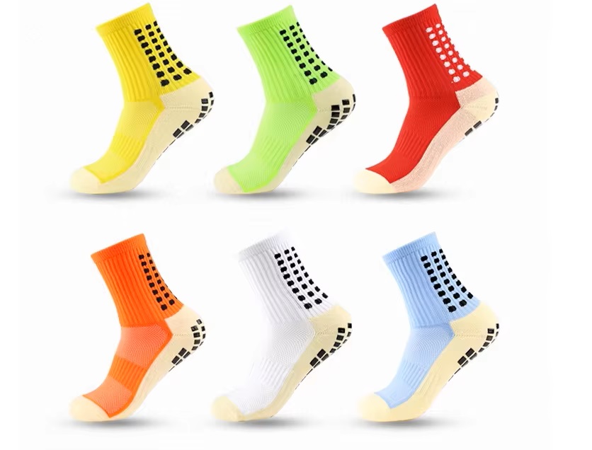 Teenager boy girl Premium Quality Breathable Non-slip Football Soccer Sports Training gym soccer Grip Socks ( Teenager | adult | boy | girls )