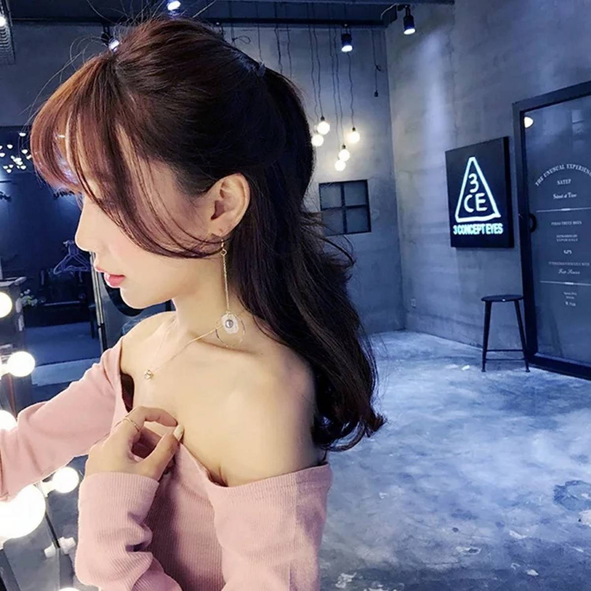 New Personality Flowers Tassel Asymmetry Earrings Punk Temperament Fashion Long Earrings