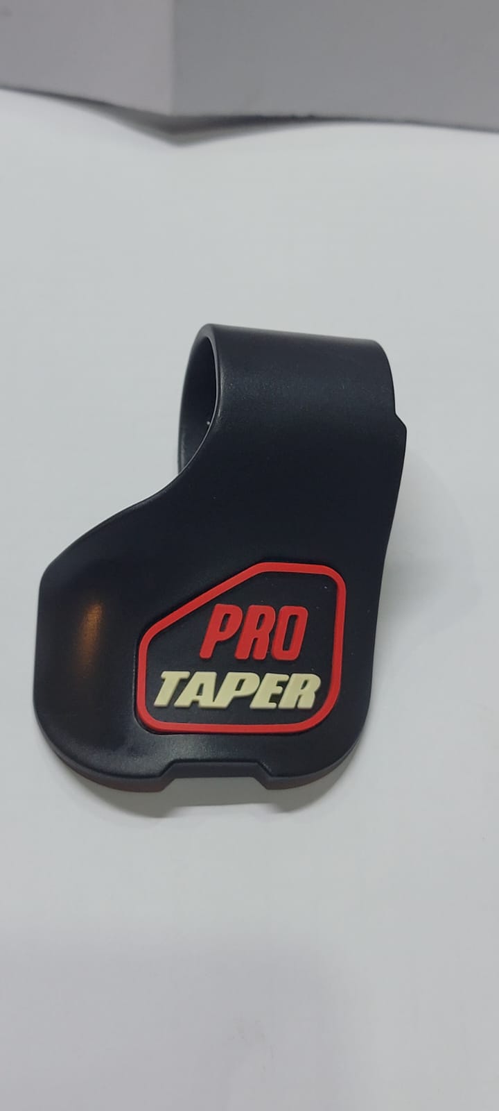 Motorcycle Cruise Assist Hand Rest Throttle Accelerator Control Rocker Grips Universal