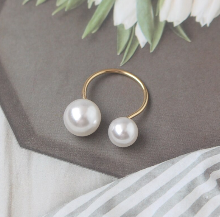 Erth on sale pearl ring