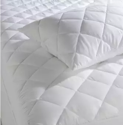 quilted waterproof pillow protectors