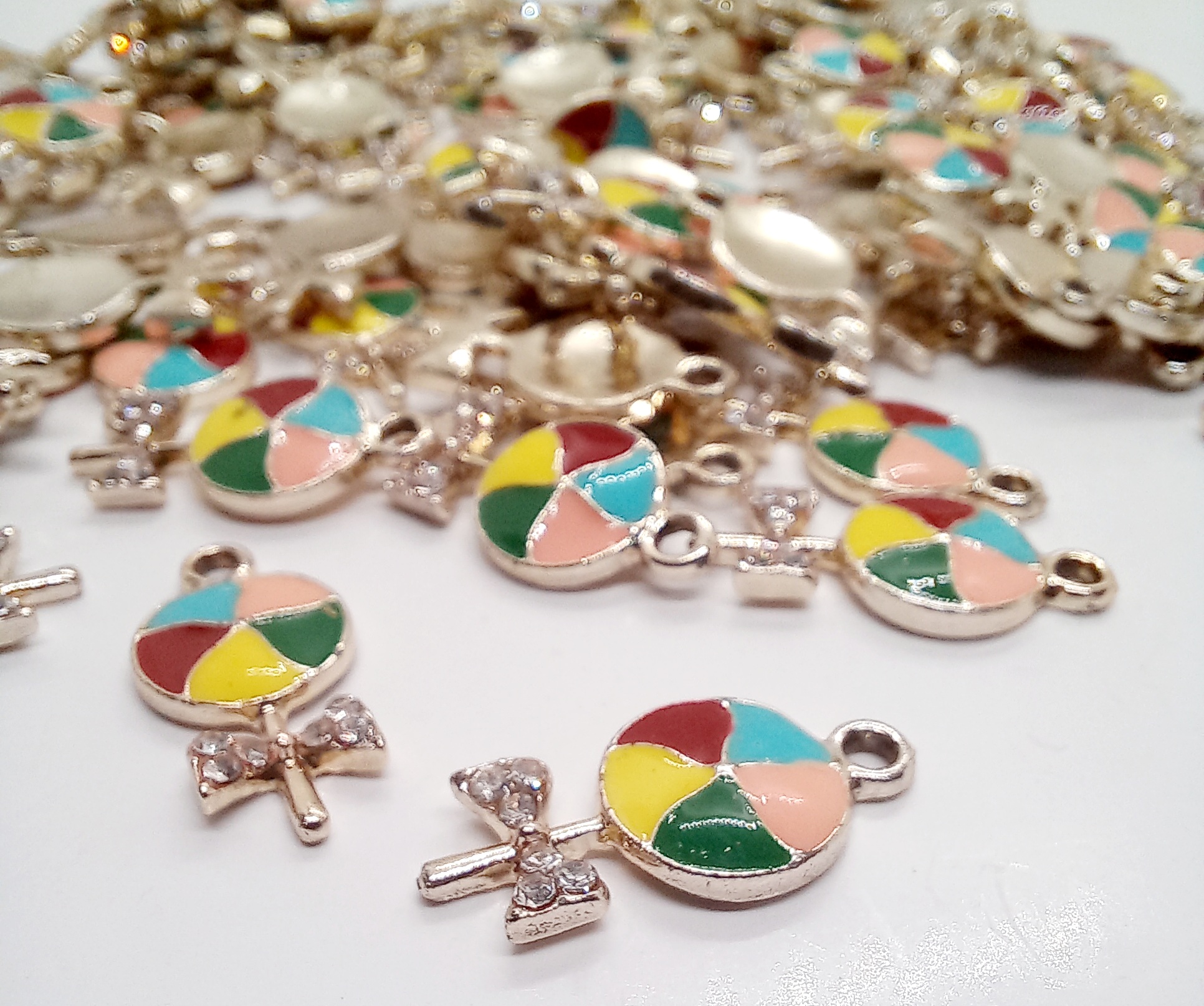 20mm Metal round shape Charms, DIY Customize handmade Jewelry (4pcs)