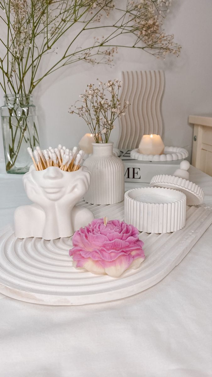 Small Face Sculpture Vase Modern Home Decor