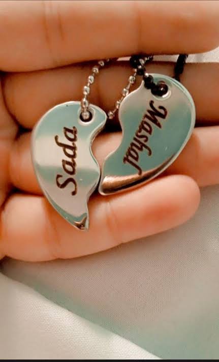 Broken Heart Pendant – Half Heart Design with Custom Engraving