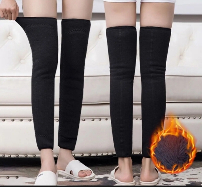 Woolen Blend Thermal Knee Warmers Fashion Women Solid Color Knee High Knitted Breathable Elastic Knees Sleeves for Winter Pleated Long Yoga Socks Leg Warmer Both Men And Women