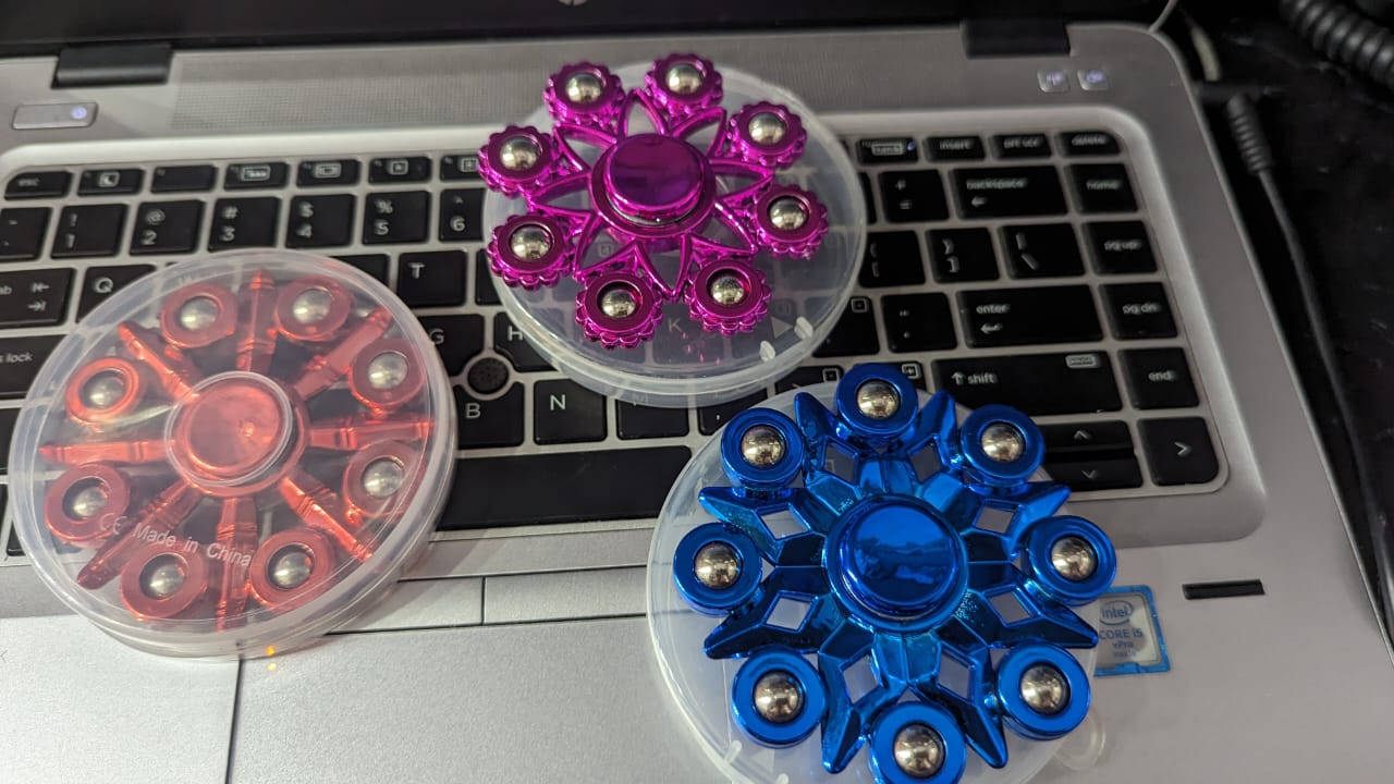 Figet spinners in low price