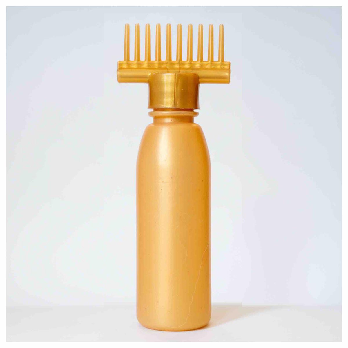 Best Professional Hair Gold Oil Comb Bottle Applicator bottle with Extra Sealing Cape,Root Comb Applicator for Hair Coloring, Shampoo, Oiling, Dye and Scalp treatment for Salon and Family