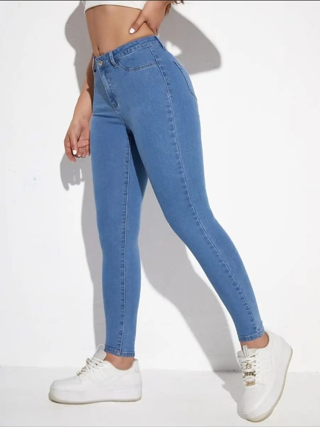 Jeans For Woman and Girls , Stretchable, Comfortable in Premium Quality - Slimfit Jeans