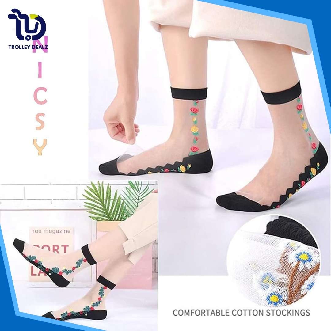 Pack of 5 - Comfortable Breathable Ankle Socks for Woman Soft Sport Short Ladies Socks Fancy Ladies Net Silk Anti-Slip Socks For Girls Korean Style Ladies Socks Fancy Low Cut Socks For Women .