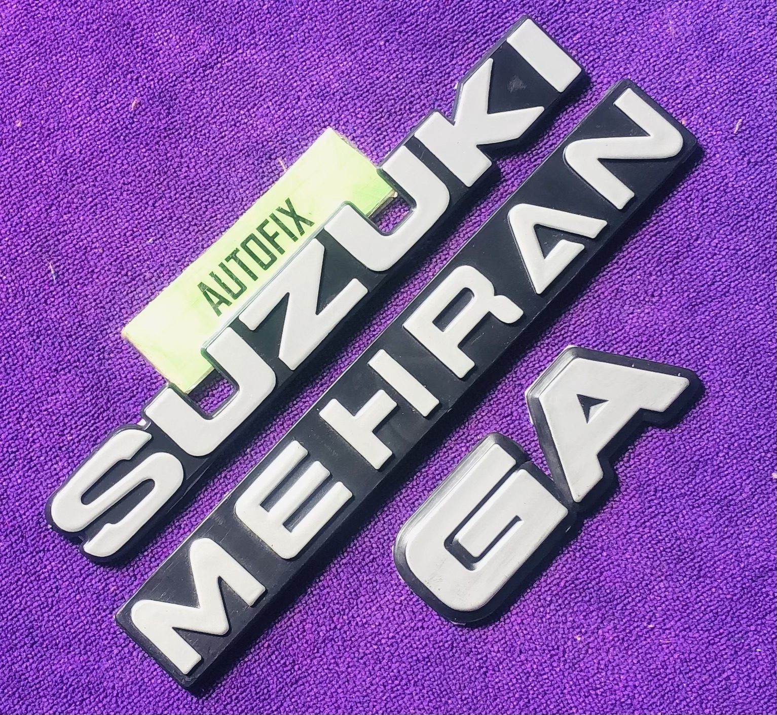Suzuki Mehran Rear plastic old style Emblems 03 PCS | Daraz.pk