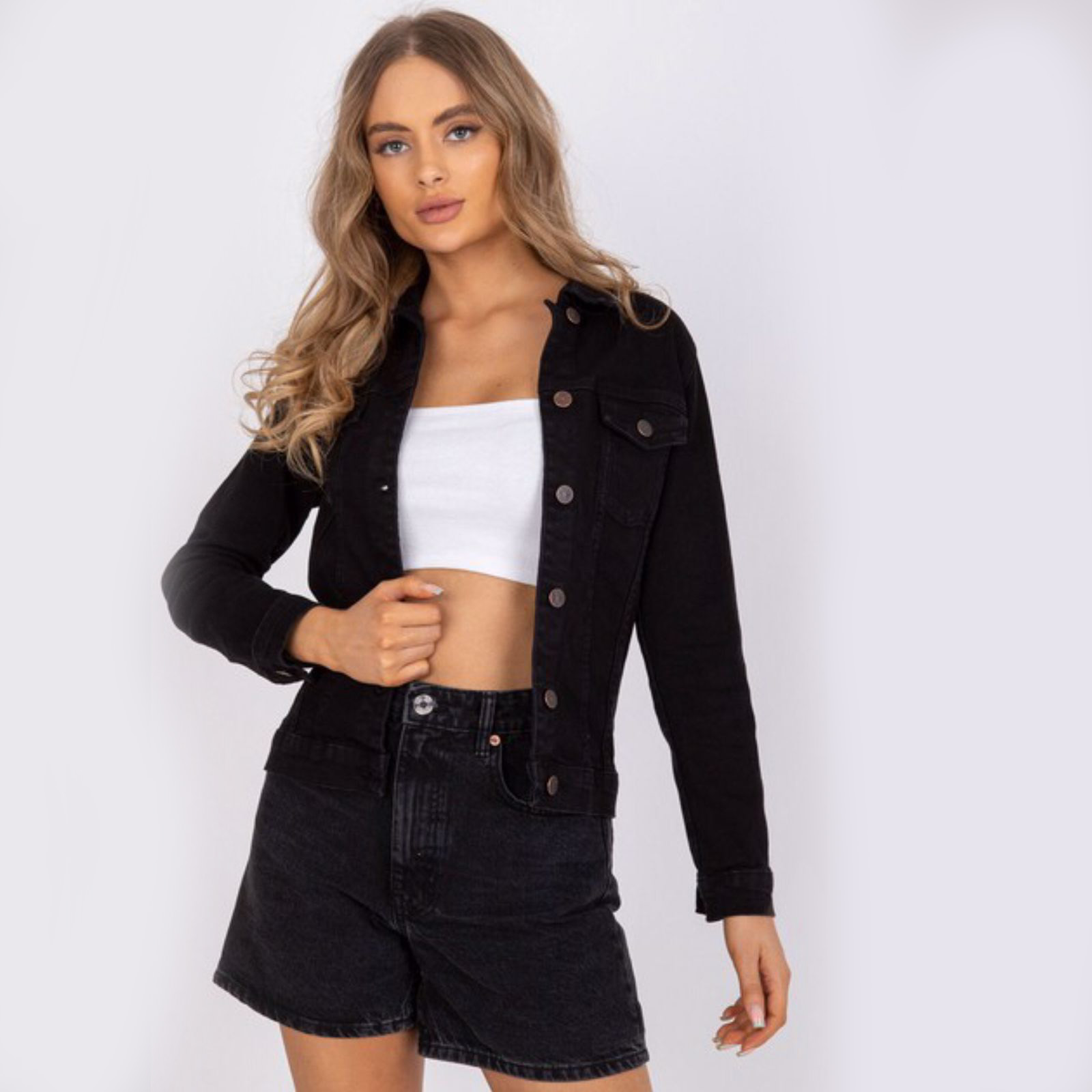 Black Regular Fit Short Body Denim Jacket For Women - Casual Outdoor Wear