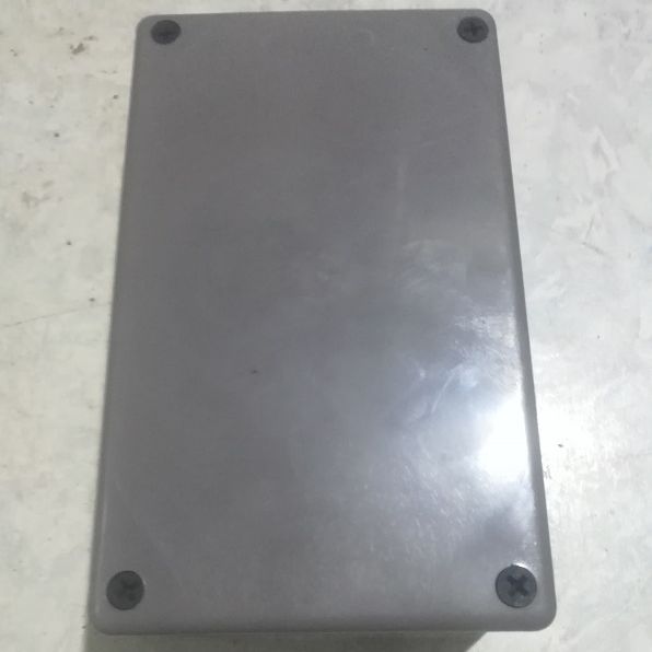 Plastic enclosure box for electronic circuit board - size (L X W): 6" X 3.5" inch (inner Dia) - Depth: 1.8" inch