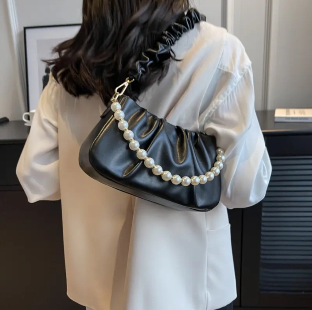 Premium Quality Stylish hand bags for girls with stylish golden chrain and long strap top trend stylish Elegant crossbody bag long strap for girls and women
