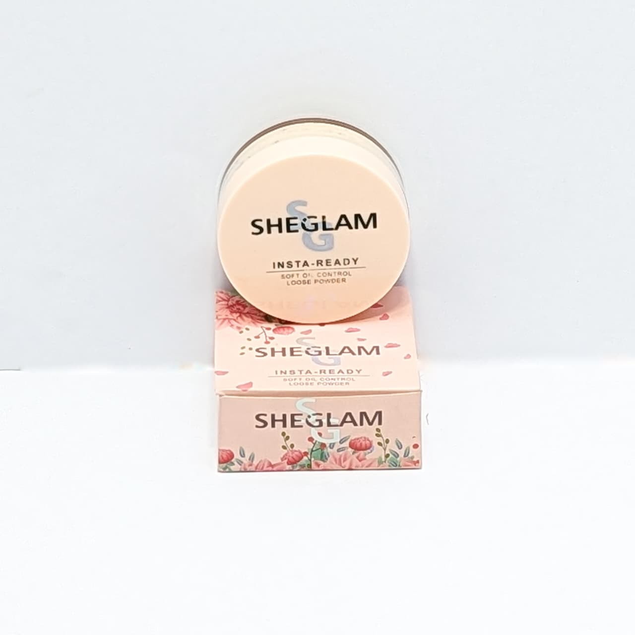 SHEGLAM Loose Powder Lightweight Setting Powder Natural Matte Finish Oil Control Face Powder Long Lasting Makeup Setting Powder