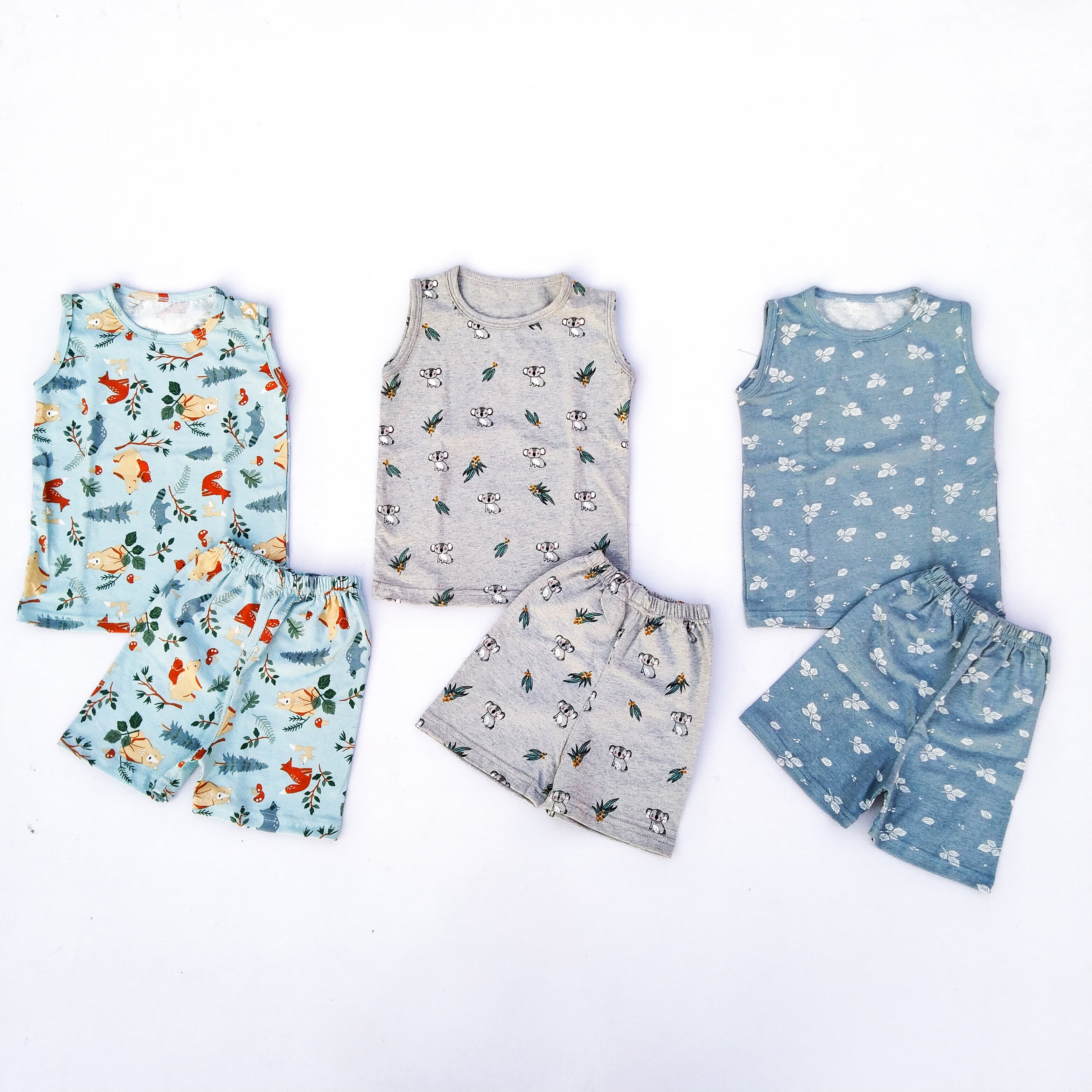 Pack of 3 Pair's baby clothes for Boys 6 Month to 4 Year's  ( Random Design )