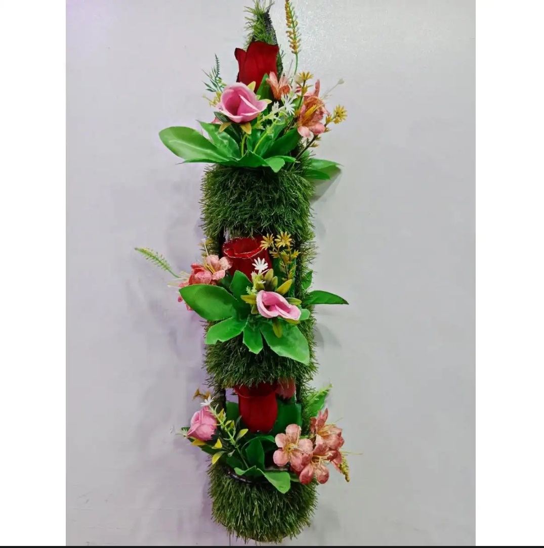 Wall Hanging Grass Textured Pot with Flowers