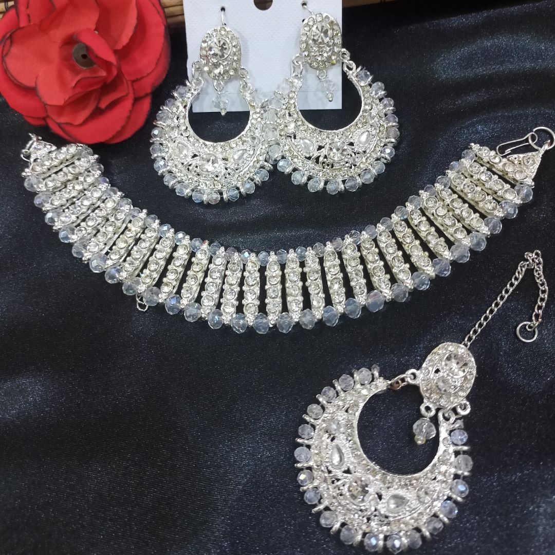 Buy unique jewellery for girl Online at Best Price in Pakistan