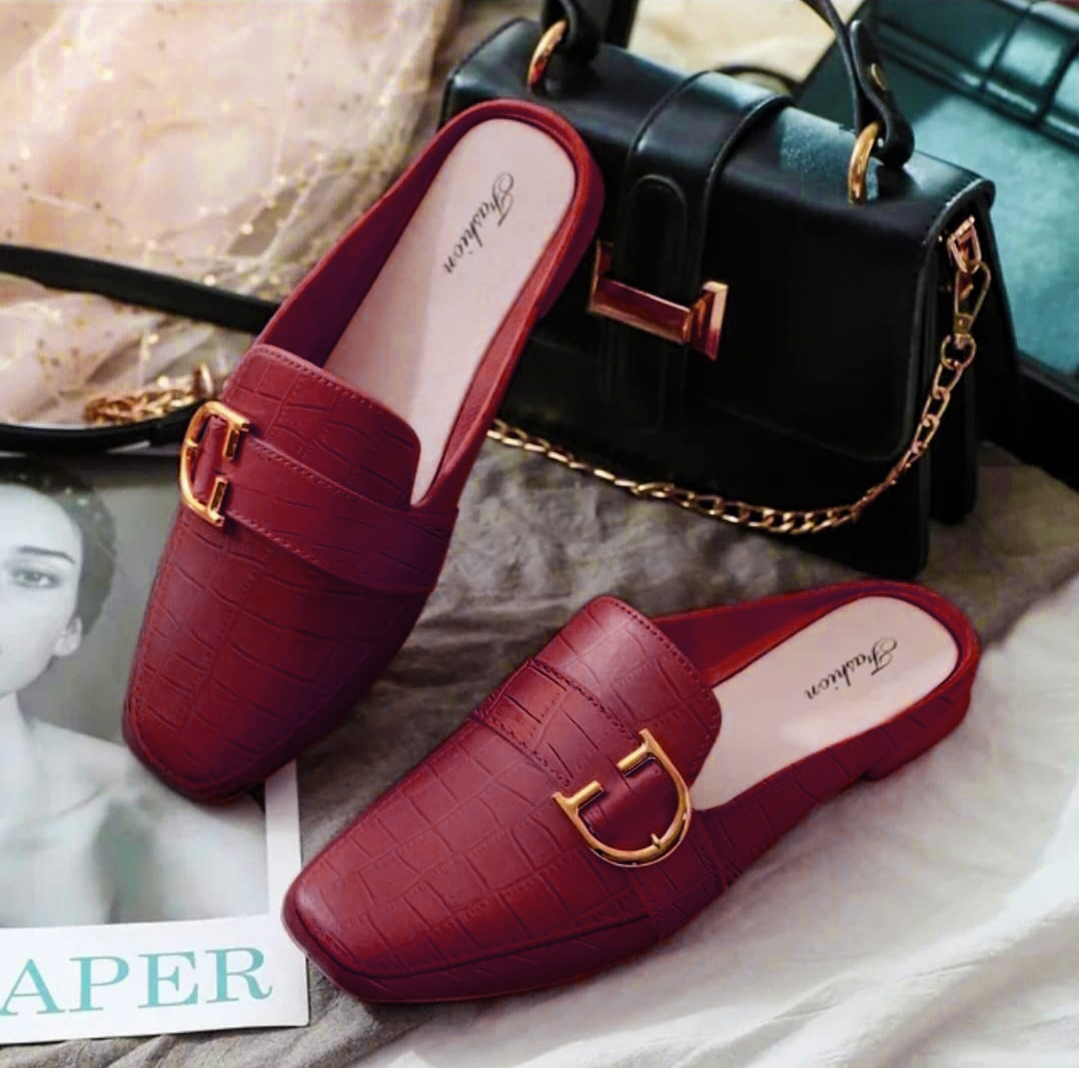 Glimmer - Rubber summers Half shoes korean style for girls | Stylish Crocodile Pattern Rubber loafers with Golden Buckle