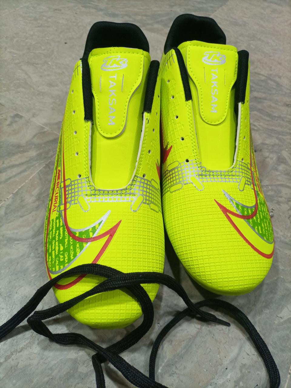 Football Soccer stud Shoes in exclusive quality Daraz.pk