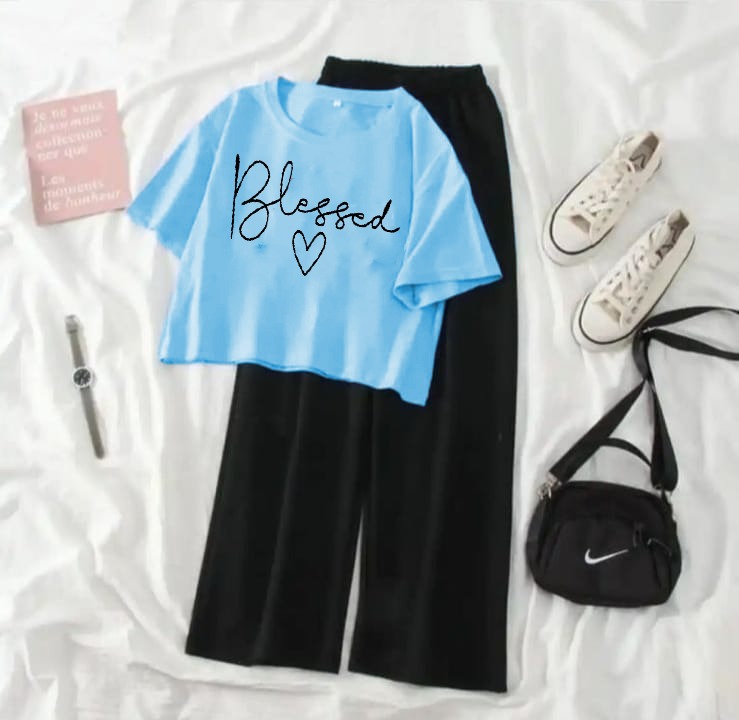High-Quality Women's Night Suit  Crop Top Tee with Black Flapper