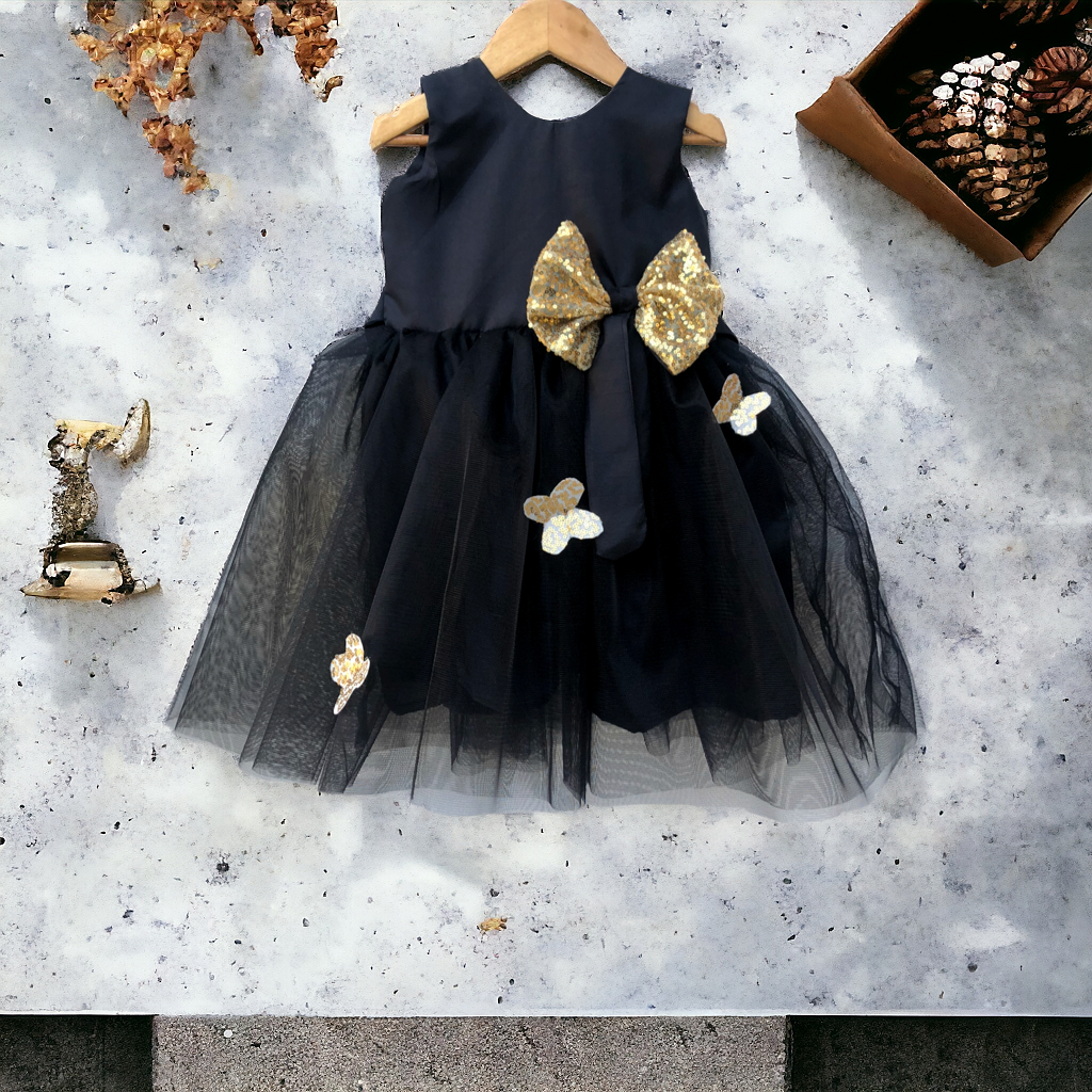 disney princess black dress Disney Princess 14