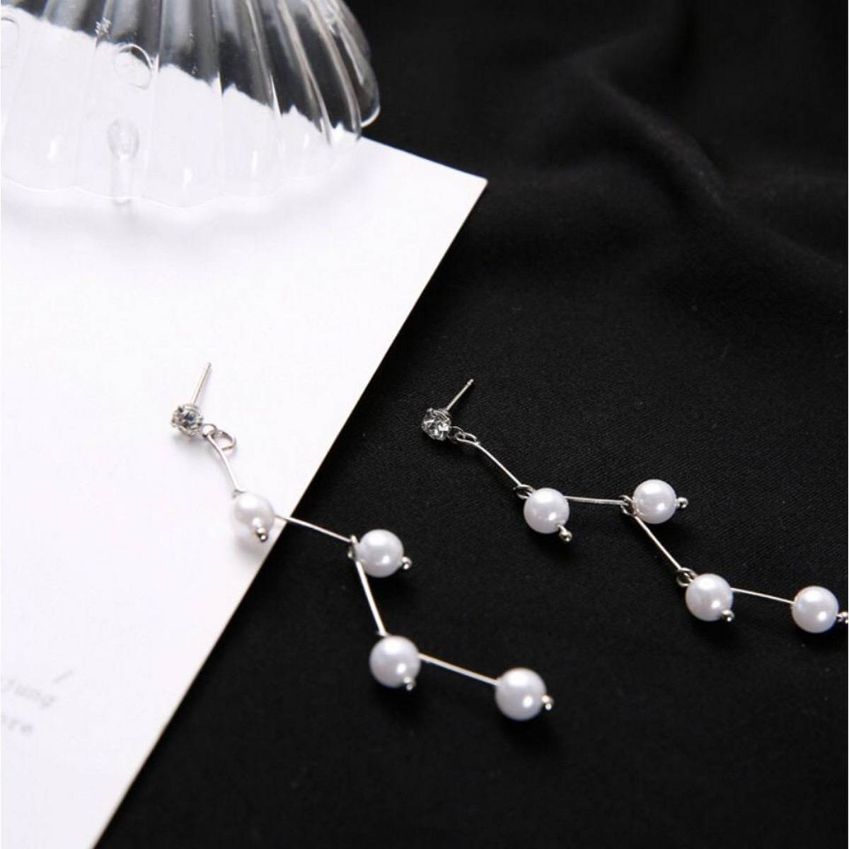 New Arrival Zig Zag Twists Earrings For Girls