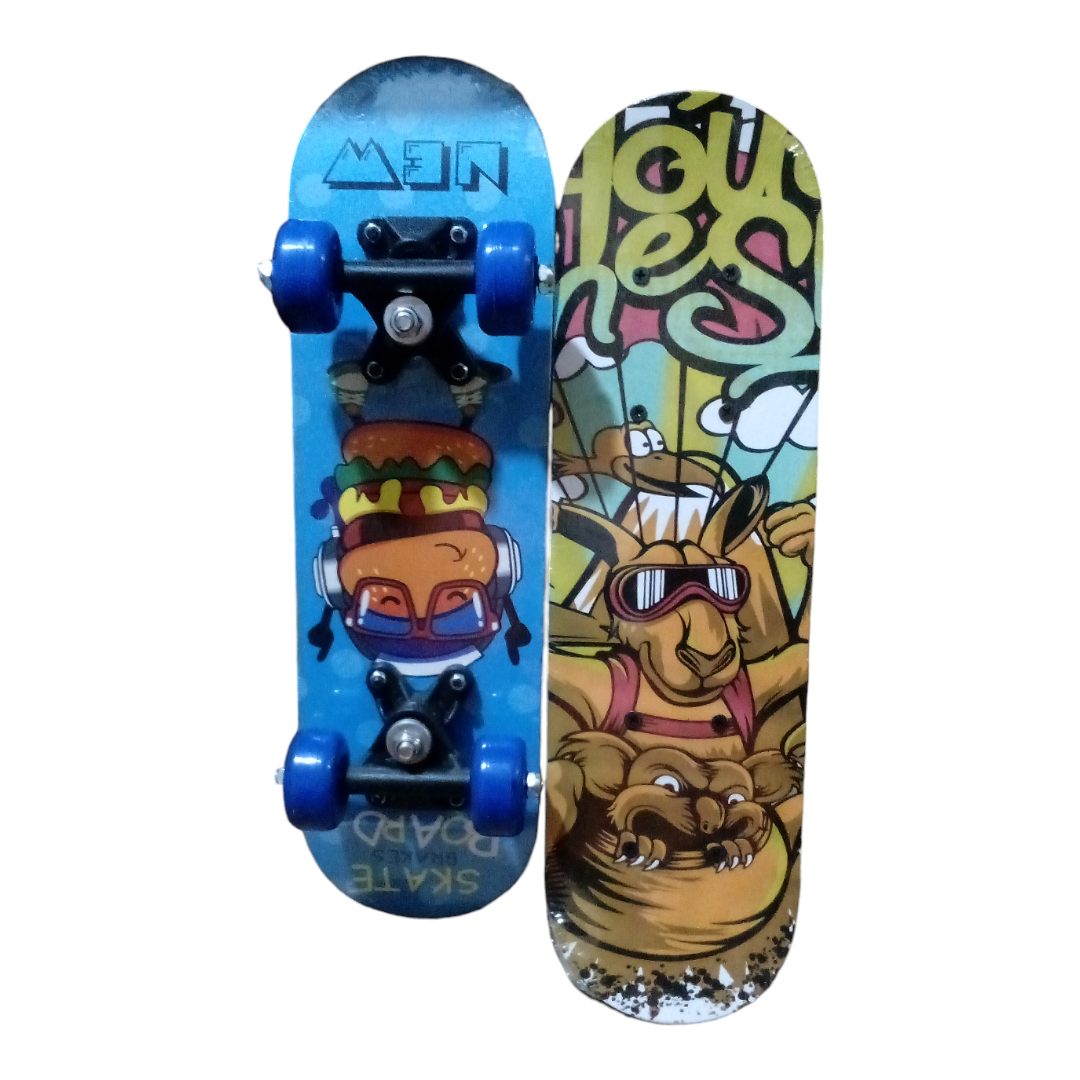 Minhaj Sports Skate board 23inch Medium alien character print