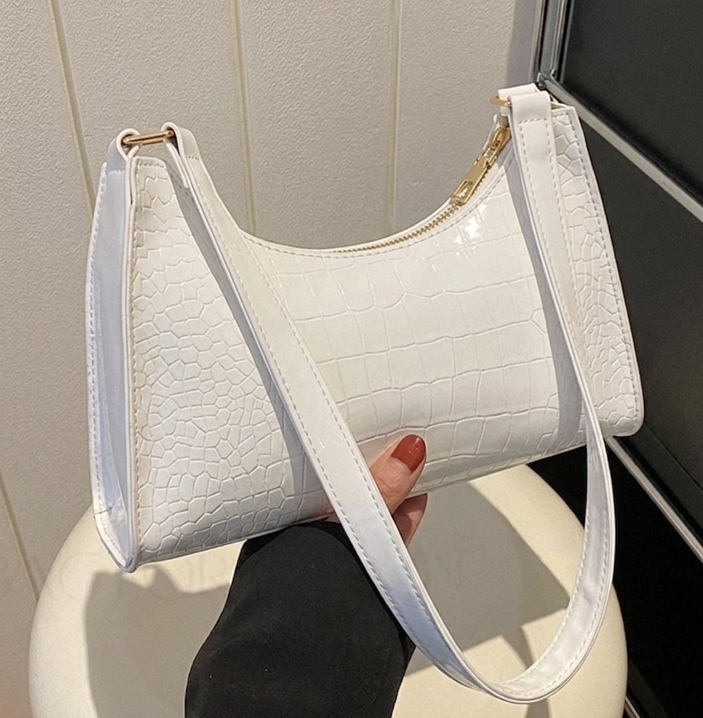 Premium Crocodile Pattern Shoulder Bag For Women - Fashion PU Leather Crocodile Texture Underarm Crescent Handbag - Elegant Girls Crocodile Print Small Shoulder Purse