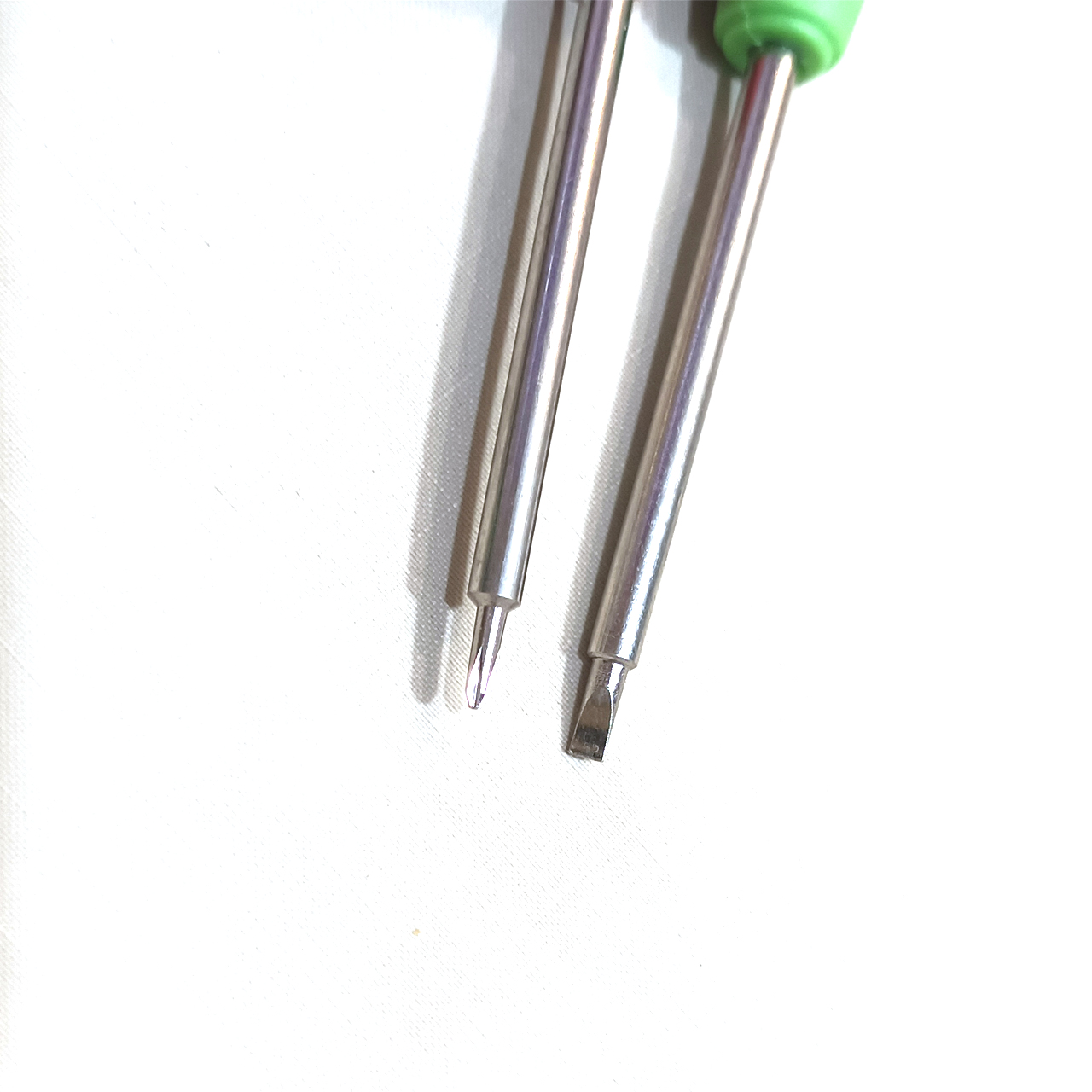 Mini Multi-Function Precision Screwdriver Set Micro Screwdriver Tools plus and minus Repair Kit For Repairing Mobile Phones Watch Tablet PC glasses