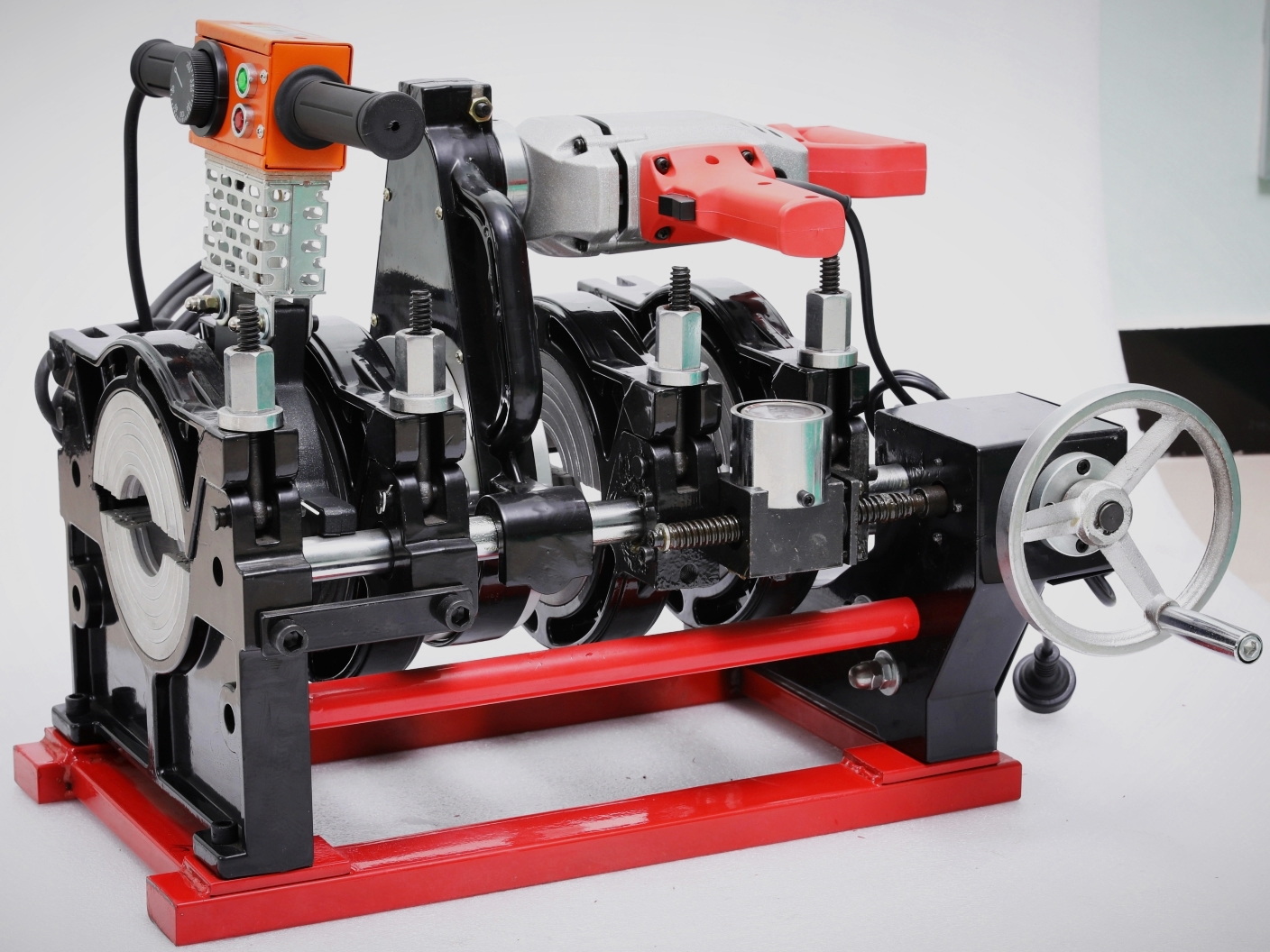 HDPE PIPE WELDING MACHINE 40 MM TO 200 MM WITH PRESSURE GUAGE Daraz.pk