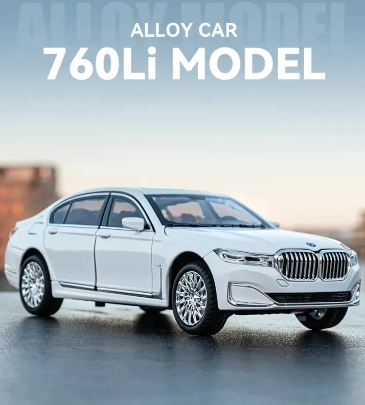 1:24 BMW 530LI Limousine Alloy Car Diecasts & Toy Vehicles Car Model Light And Sound Children Birthday Present