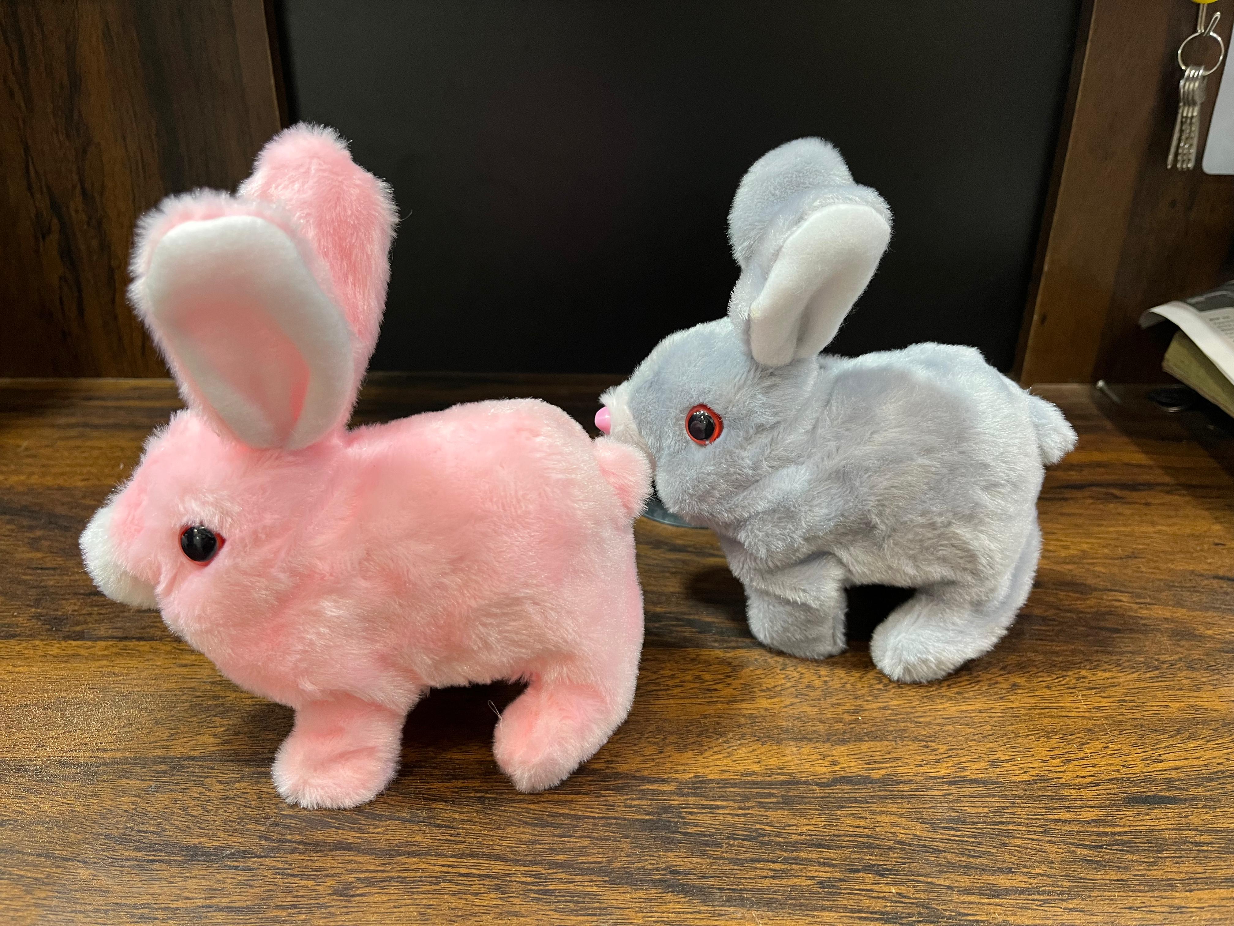 Cute Electric Jumping Rabbit Toy – Moving Ears & Hopping Action – Battery Operated Plush Bunny for Kids (Pink & Grey)