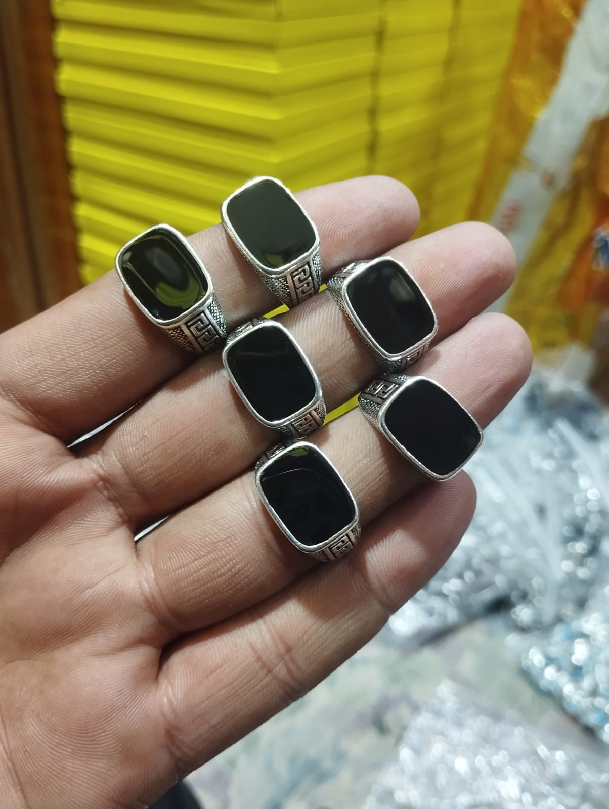 Product details of Turkish style Italian Ring Black stone model for boys and men #### Product Highlights: • Turkish style Italian Ring for boys and men. • Unisex Fine Jewellery in Platinum with Silver color. • Unique design inspired by Turkish and Italian