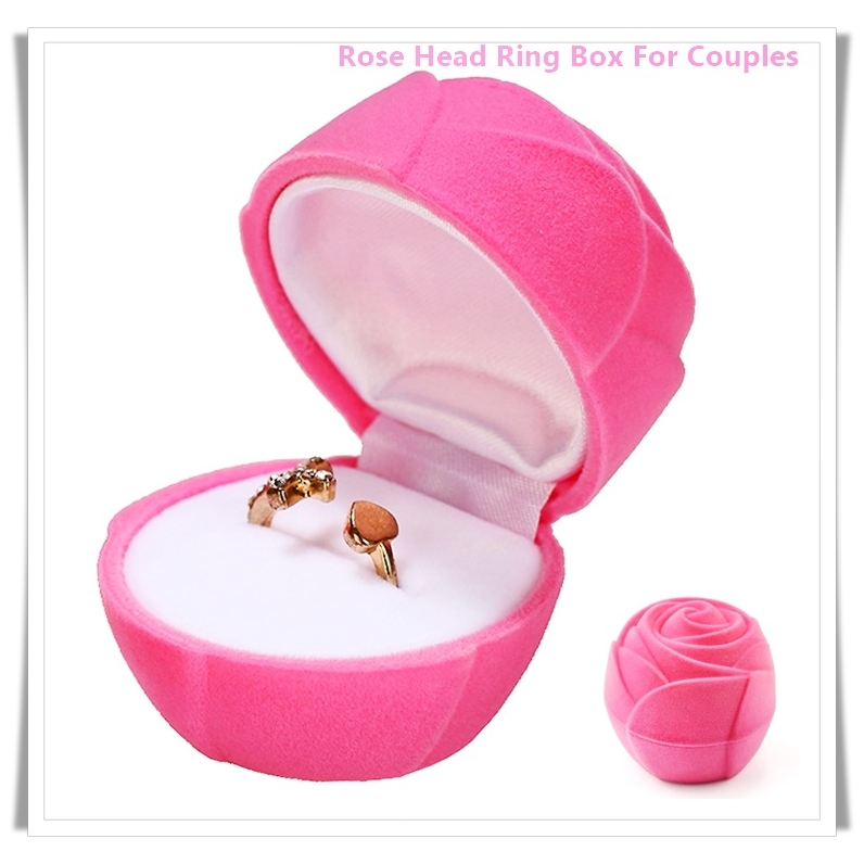 22 Of The Best Engagement Ring Boxes Chic Vintage Brides Chic Vintage